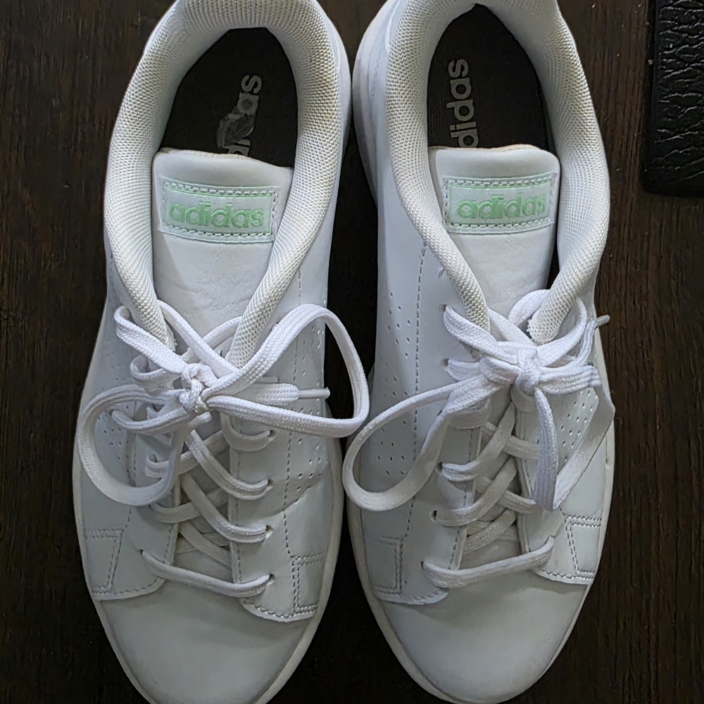 Adidas Womens Advantage 2.0 Sneakers